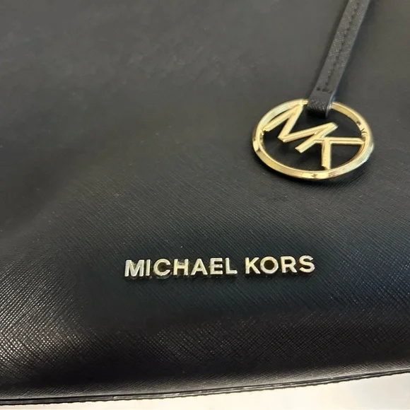 Michael Kors Black Gold Tote Handbag Women’s Purse Leather Walsh Mk Zipper - Picture 4 of 15